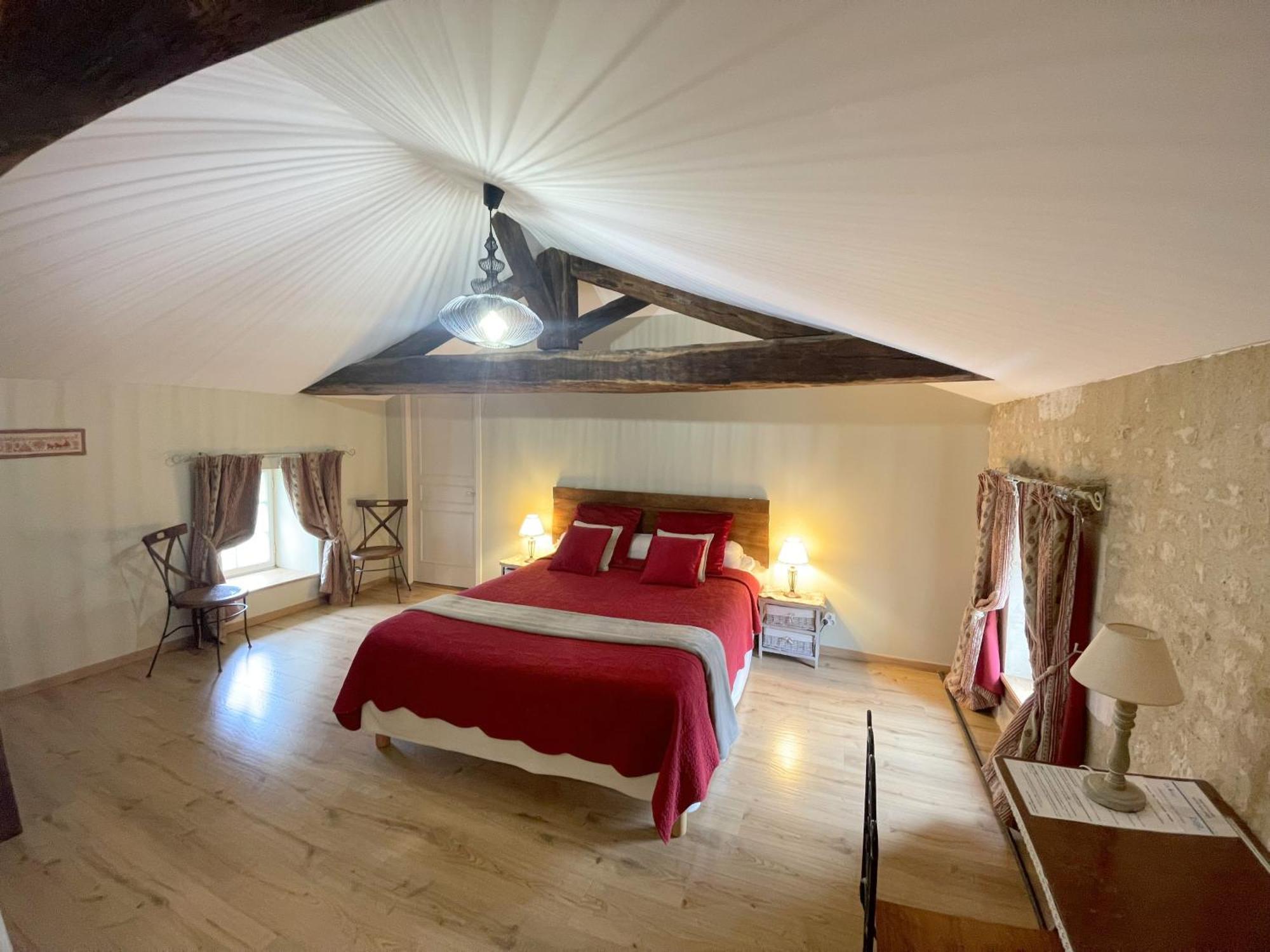 Chambres D'Hotes Le Tilleul Saint-Hilaire-des-Loges Екстер'єр фото